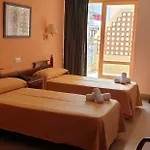 Mercedes Hotel 3*
