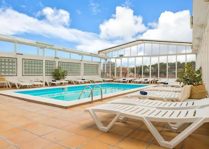 Mercedes Hotell Lloret de Mar