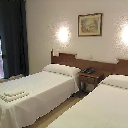 Otel Mercedes 3*