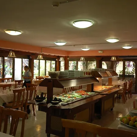 Otel Mercedes Lloret de Mar