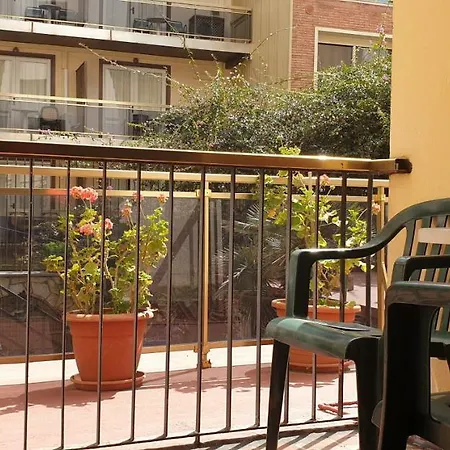 Mercedes 3* Lloret de Mar