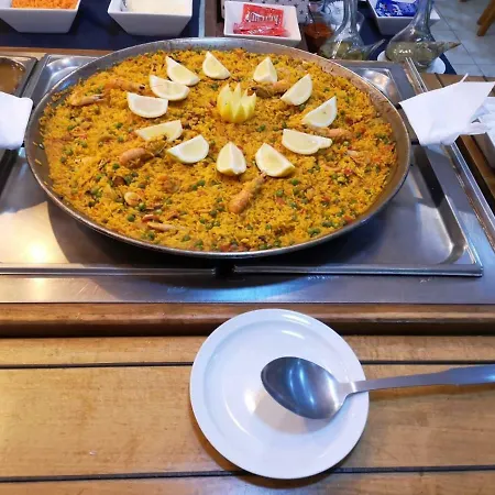 Mercedes 호텔